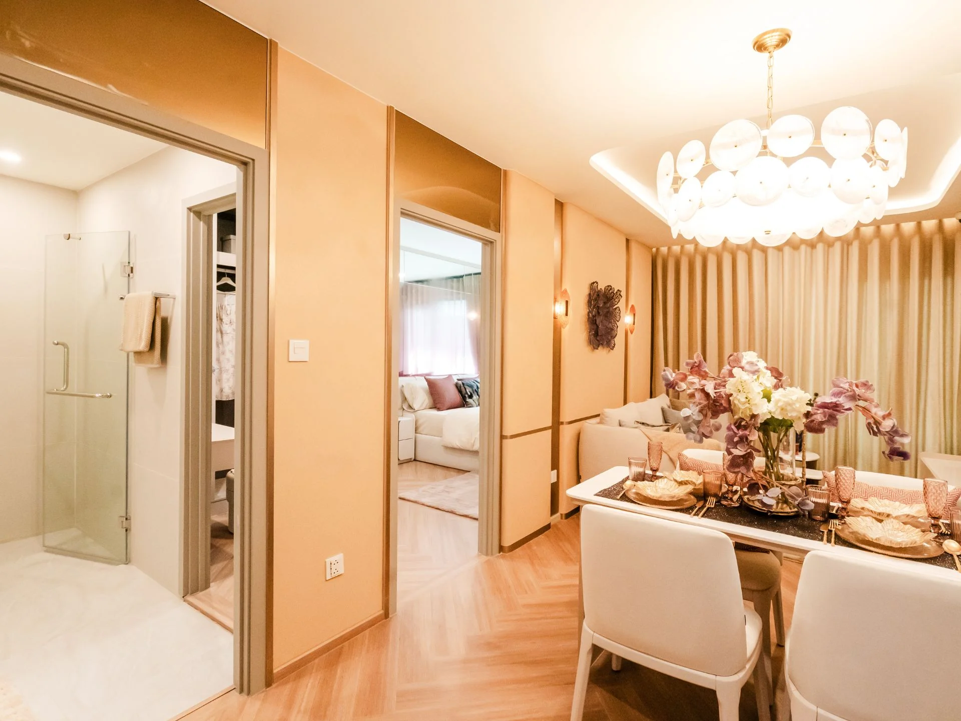 The layout is convenient for living and letting