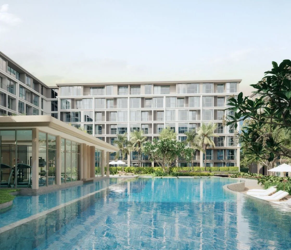 Swimmingpool und Resortarchitektur im The Ozone Signature, Bang Tao