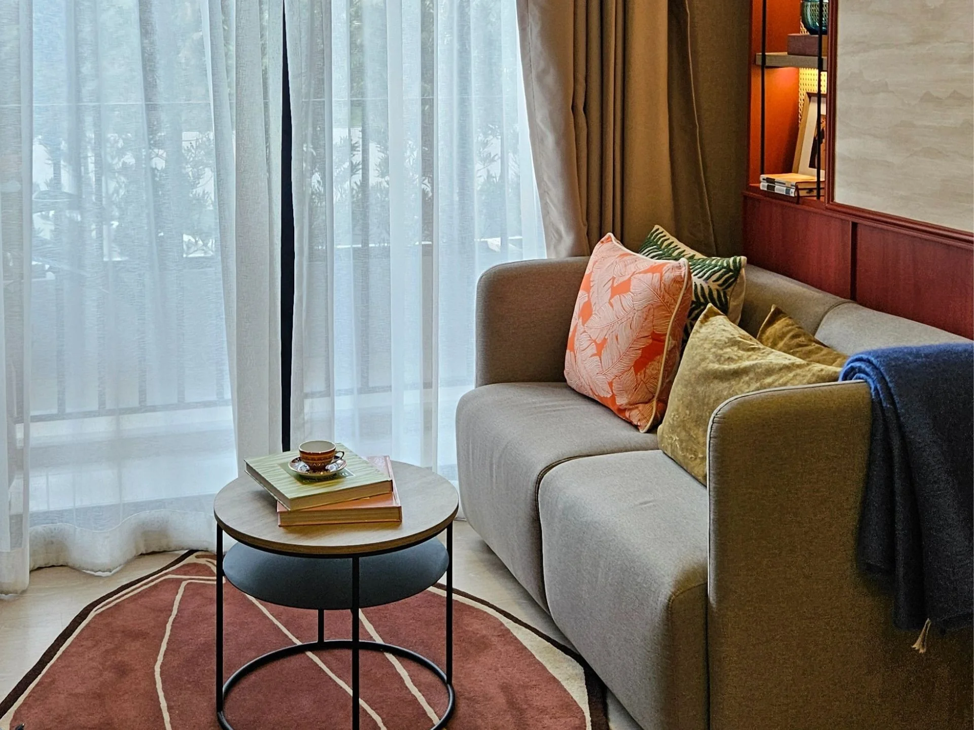 Fully furnished and equipped